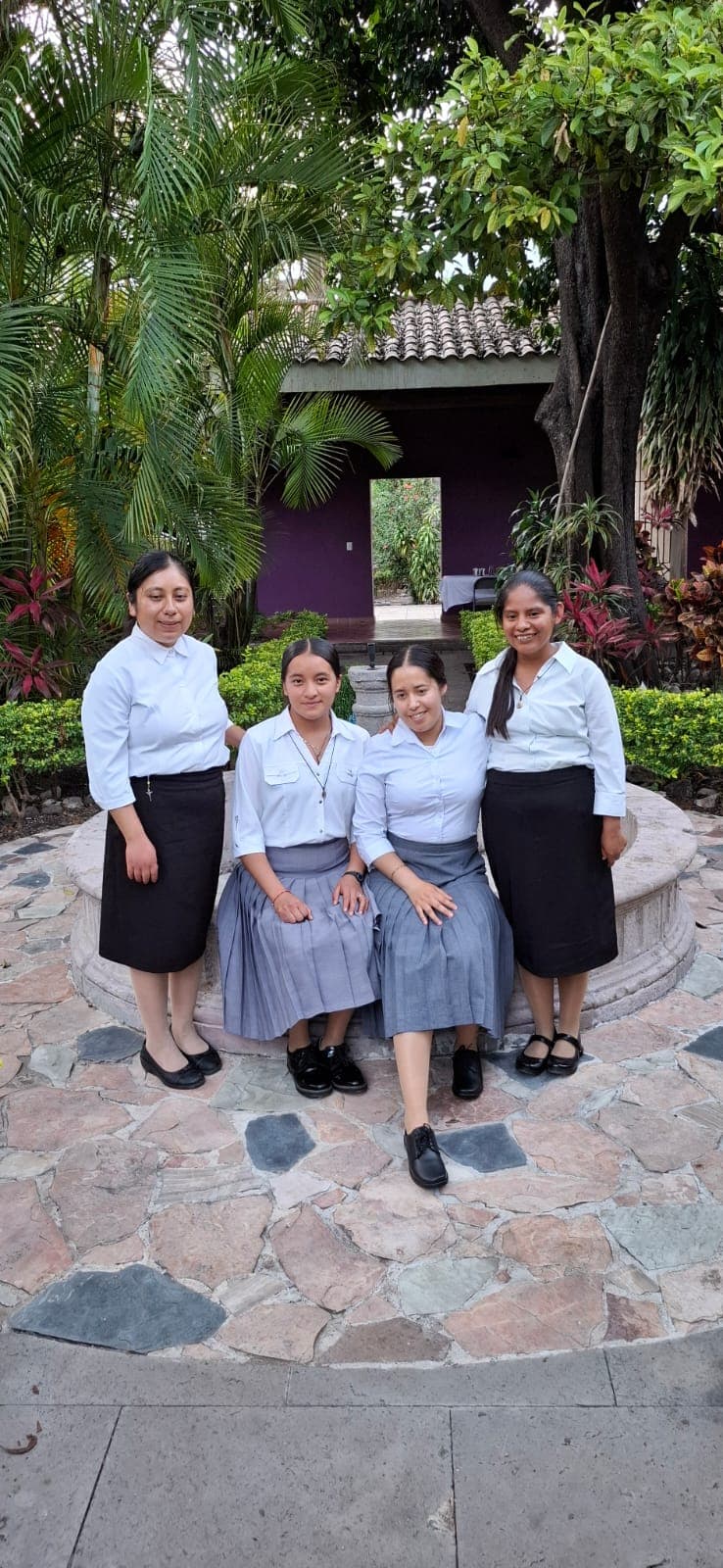 Pastoral vocacional de las Misioneras del Señor de los Corazones y de Santa María de Guadalupe